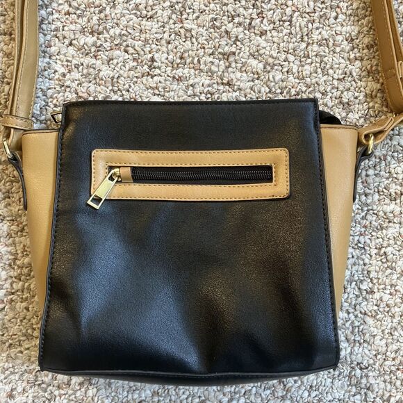 TravelSmith Crossbody Bag RFID Safe Black Tan Brown Classic Color Block Preppy - Picture 3 of 13